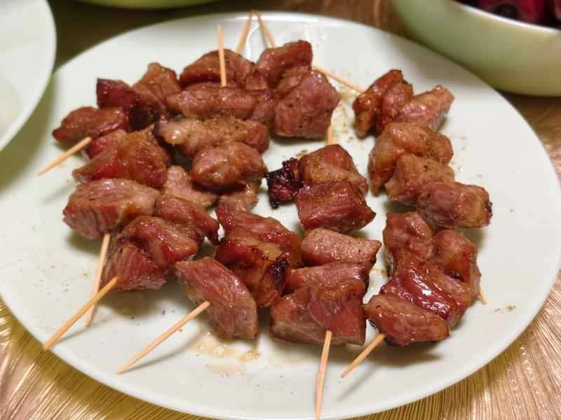 How to make pure milk hand-torn toast: Step 1