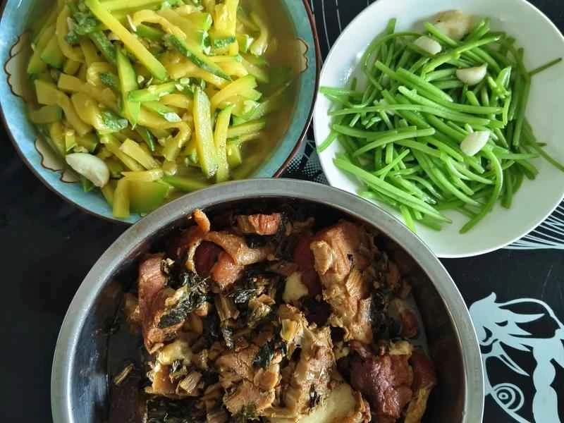 How to make pure milk hand-torn toast: Step 1