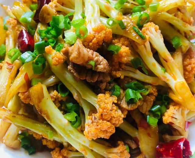 Home-style dish: Dry-fried cauliflower recipe