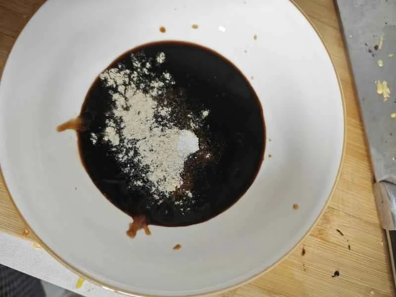 How to make pure milk hand-torn toast: Step 1