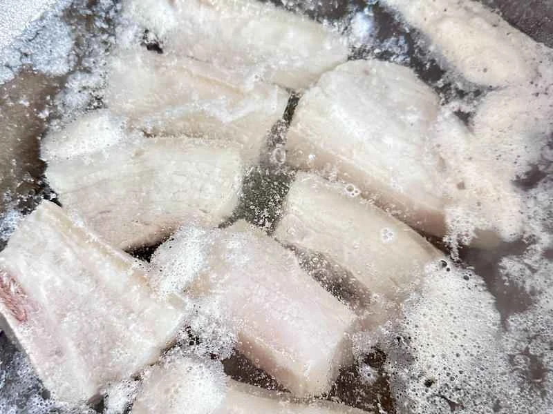 How to make pure milk hand-torn toast: Step 1