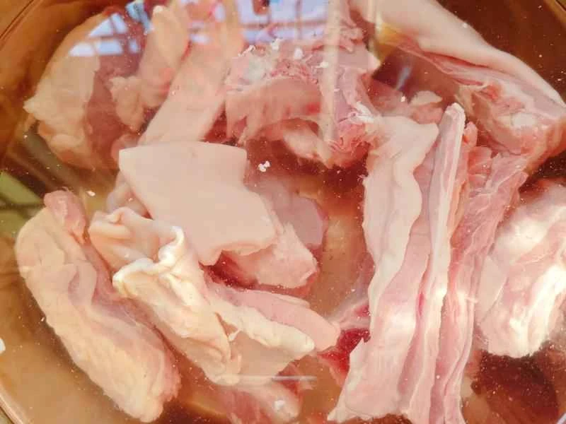 How to make pure milk hand-torn toast: Step 1