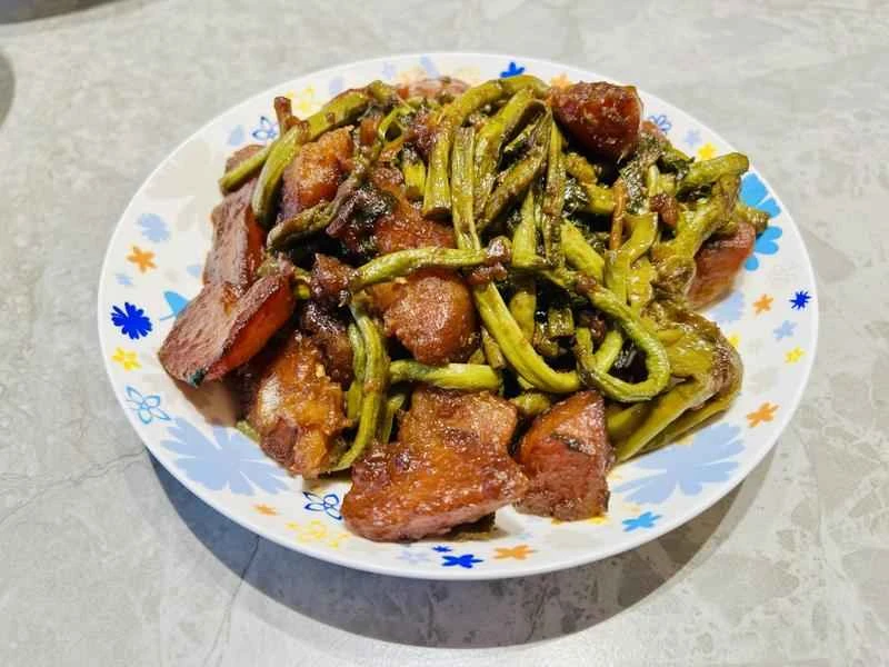 How to make pure milk hand-torn toast: Step 1