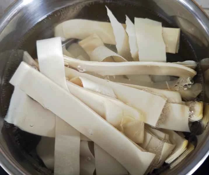 How to make pure milk hand-torn toast: Step 1