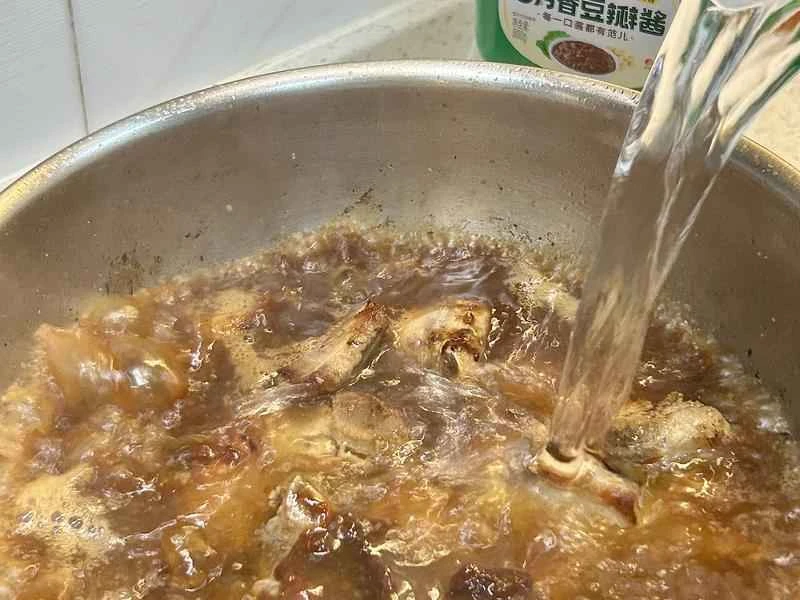 How to make pure milk hand-torn toast: Step 1