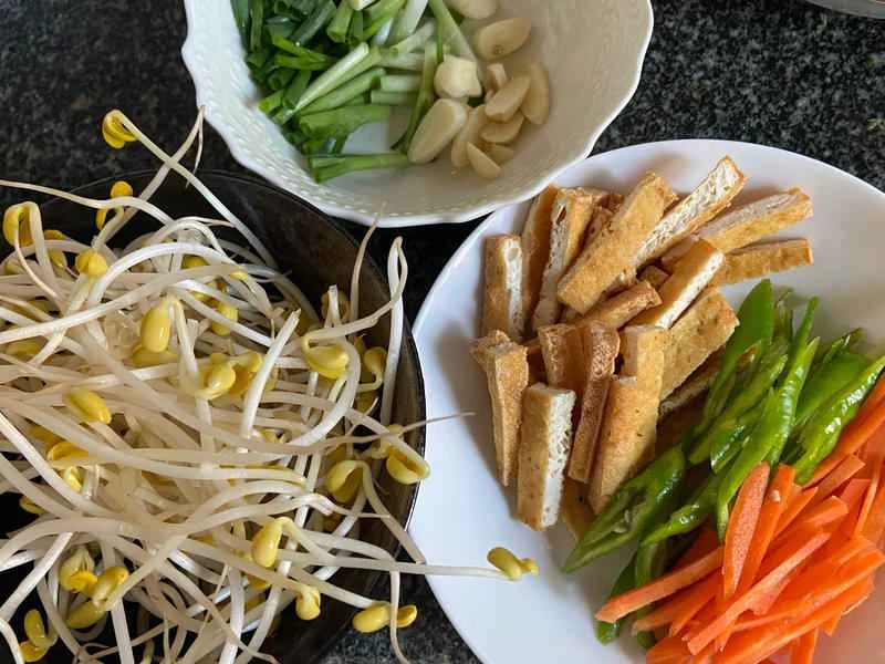 How to make pure milk hand-torn toast: Step 1