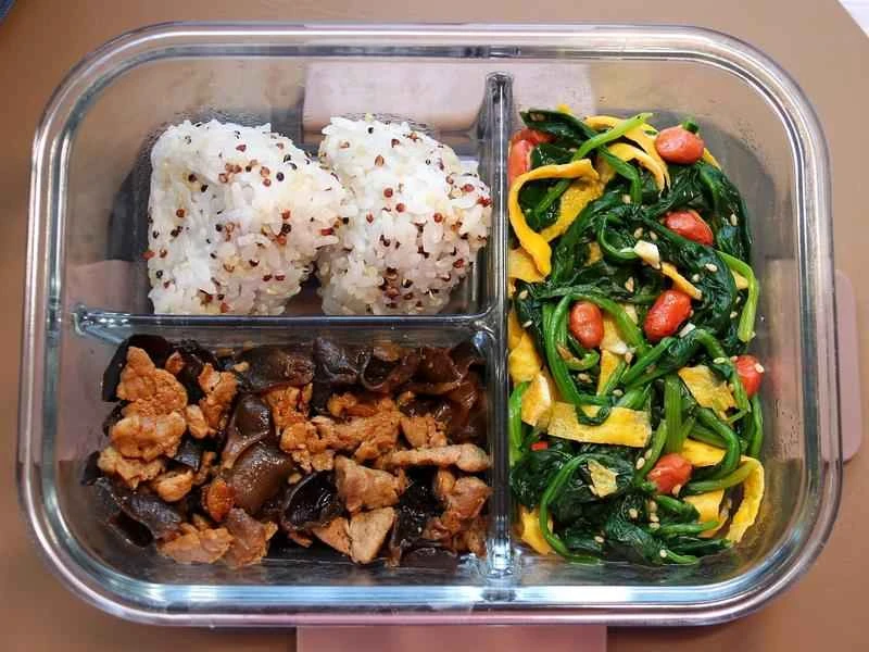 How to make pure milk hand-torn toast: Step 1