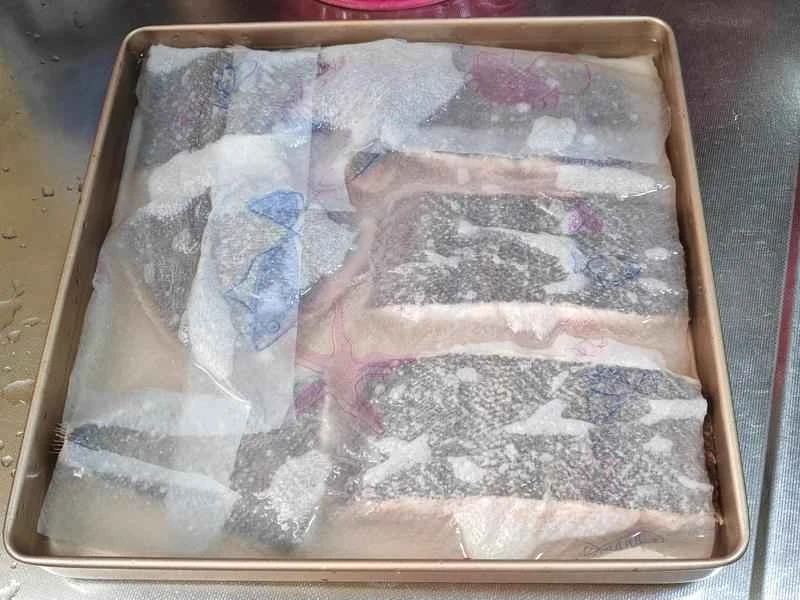 How to make pure milk hand-torn toast: Step 1