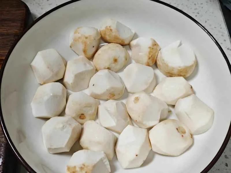 How to make pure milk hand-torn toast: Step 1