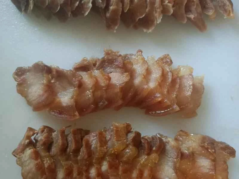 How to make pure milk hand-torn toast: Step 1