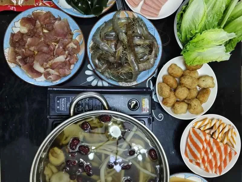 How to make pure milk hand-torn toast: Step 1