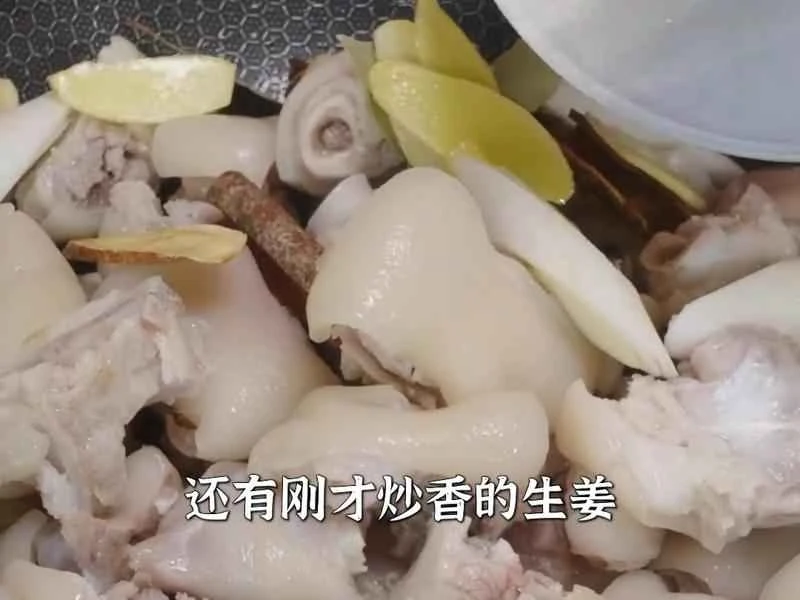 How to make pure milk hand-torn toast: Step 1