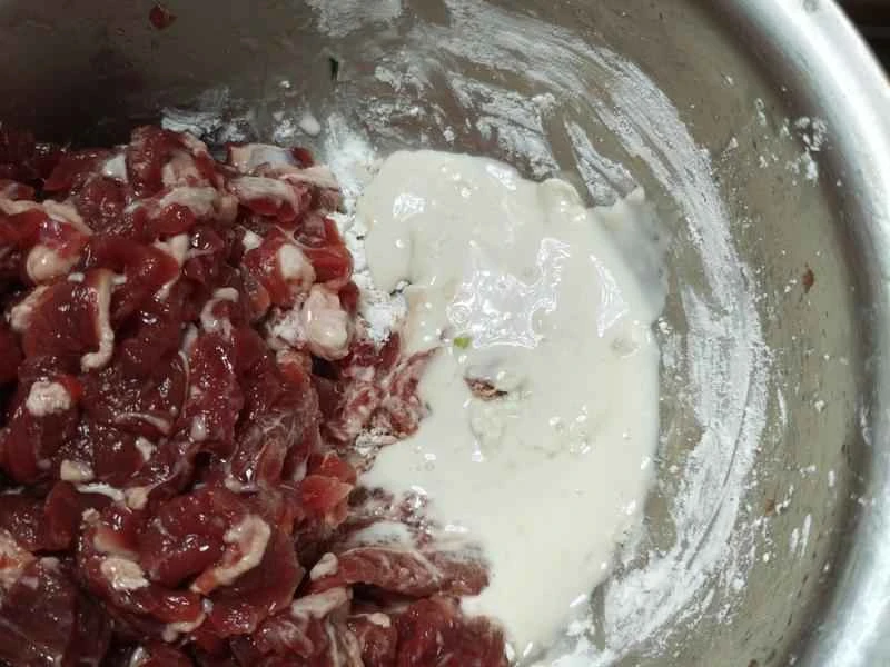 How to make pure milk hand-torn toast: Step 1