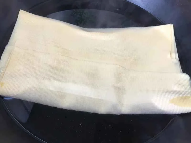 How to make pure milk hand-torn toast: Step 1