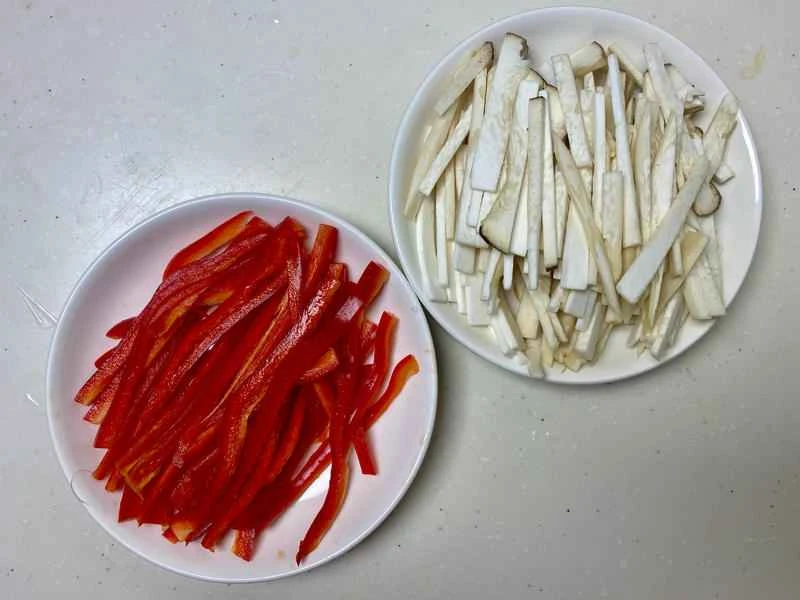 How to make pure milk hand-torn toast: Step 1