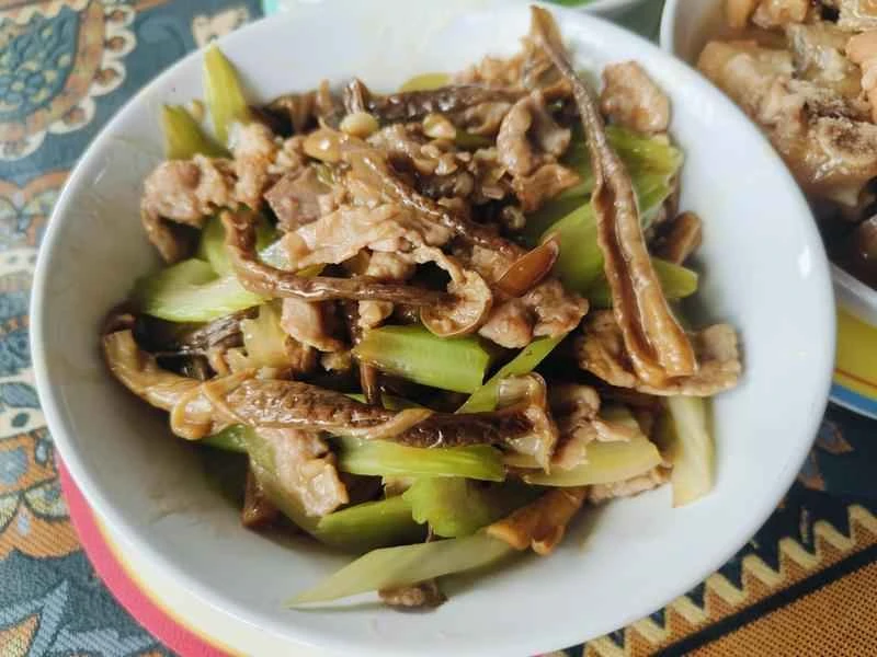 How to make pure milk hand-torn toast: Step 1