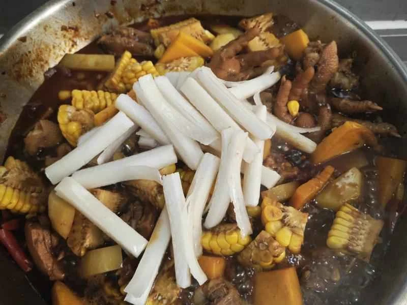 How to make pure milk hand-torn toast: Step 1