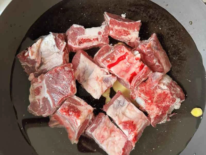 How to make pure milk hand-torn toast: Step 1