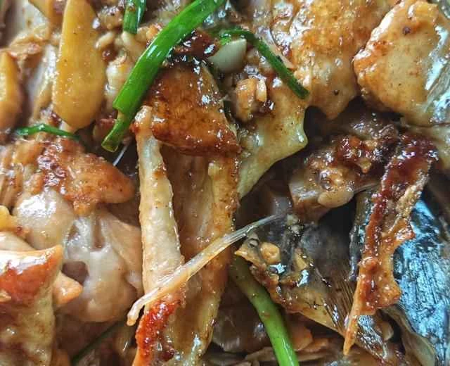 Pan-fried and braised bighead carp – I ate two bowls of rice with this simple home-style dish!