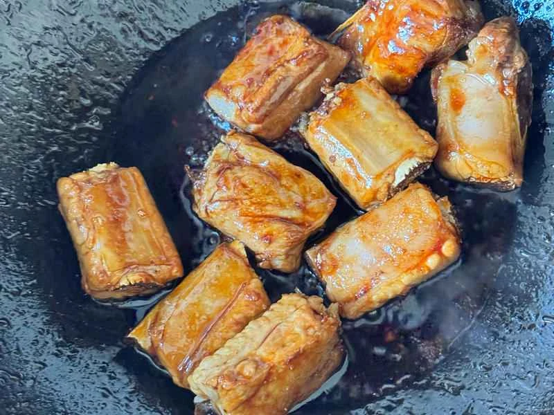 How to make pure milk hand-torn toast: Step 1