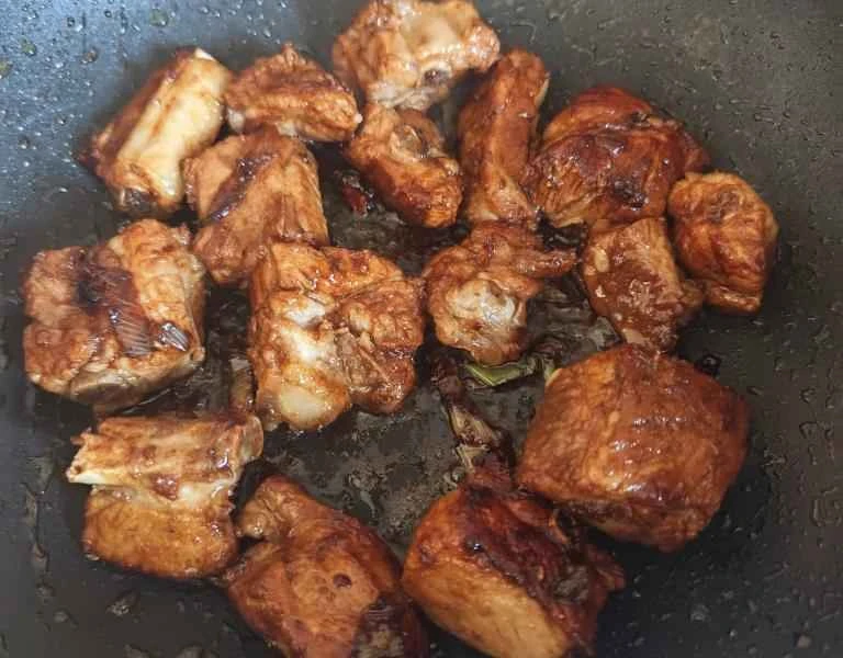 How to make pure milk hand-torn toast: Step 1