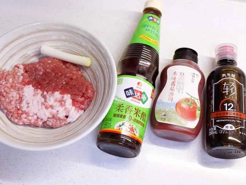 How to make pure milk hand-torn toast: Step 1