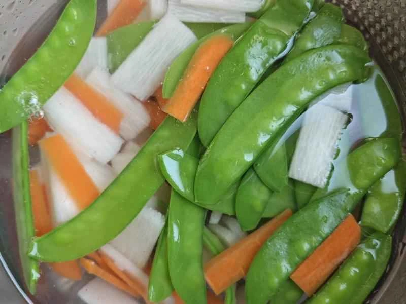 How to make pure milk hand-torn toast: Step 1