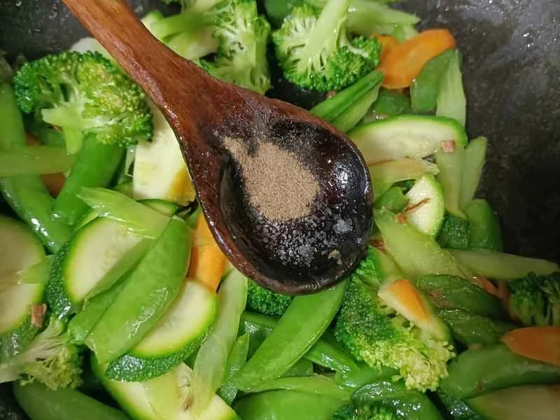 How to make pure milk hand-torn toast: Step 1