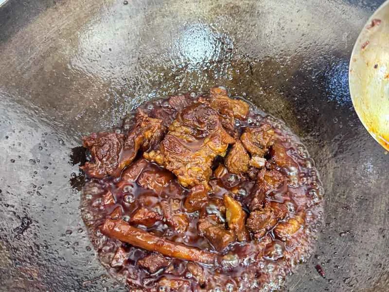 How to make pure milk hand-torn toast: Step 1