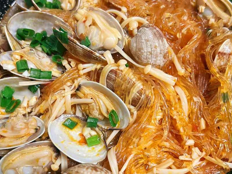 How to make pure milk hand-torn toast: Step 1