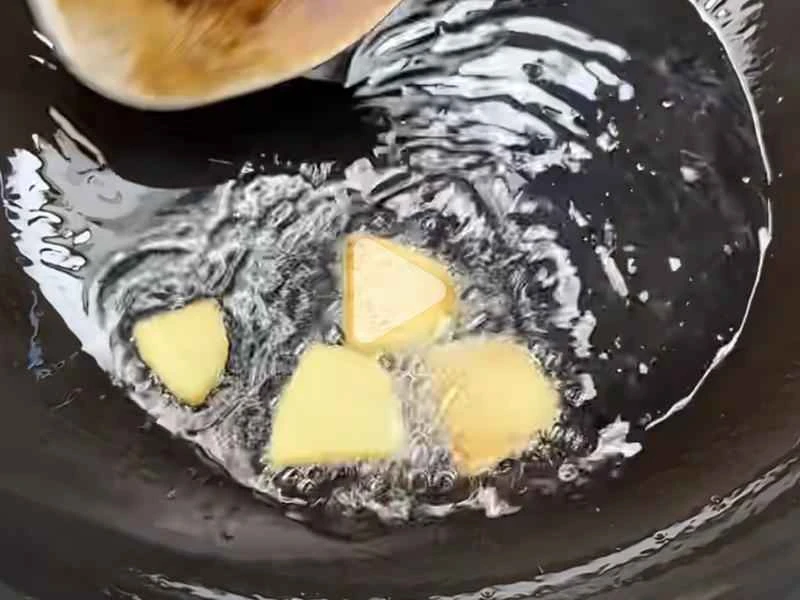 How to make pure milk hand-torn toast: Step 1