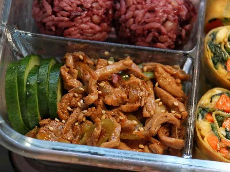 How to make pure milk hand-torn toast: Step 1