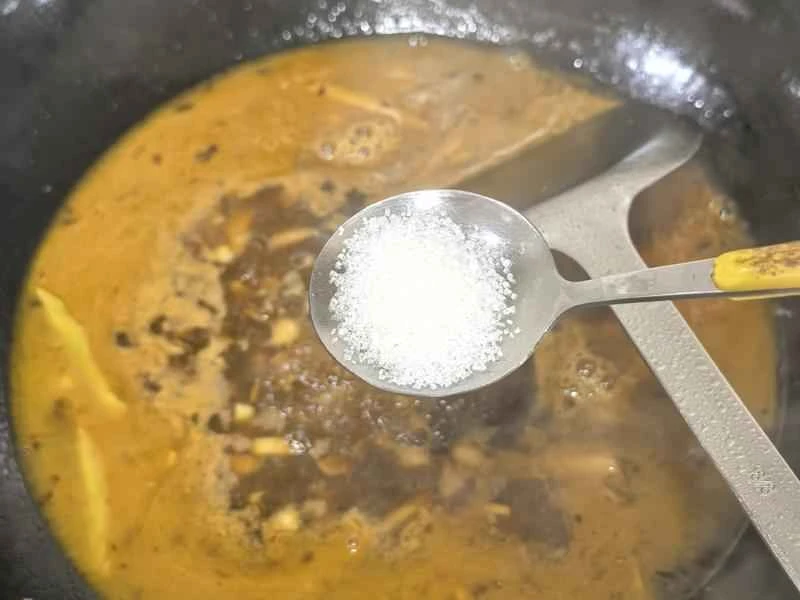 How to make pure milk hand-torn toast: Step 1