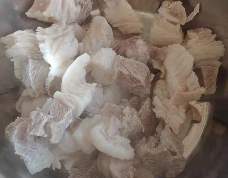 How to make pure milk hand-torn toast: Step 1