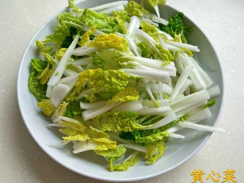 How to make pure milk hand-torn toast: Step 1