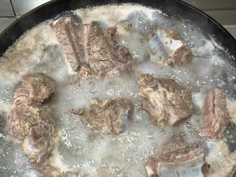 How to make pure milk hand-torn toast: Step 1