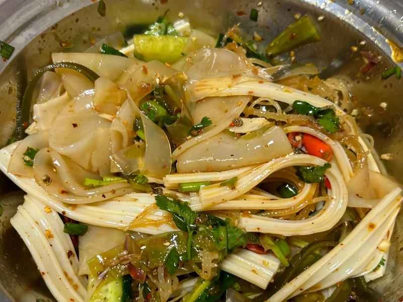 How to make pure milk hand-torn toast: Step 1