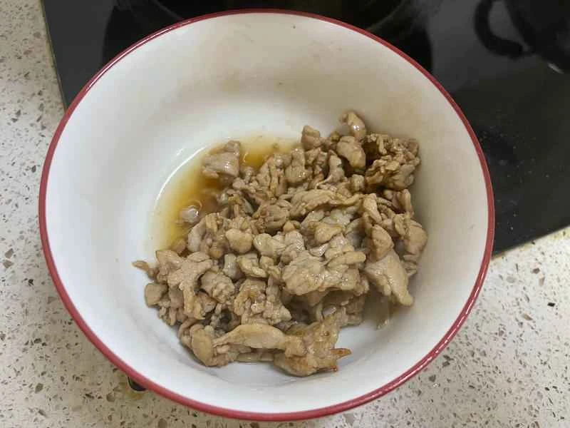 How to make pure milk hand-torn toast: Step 1