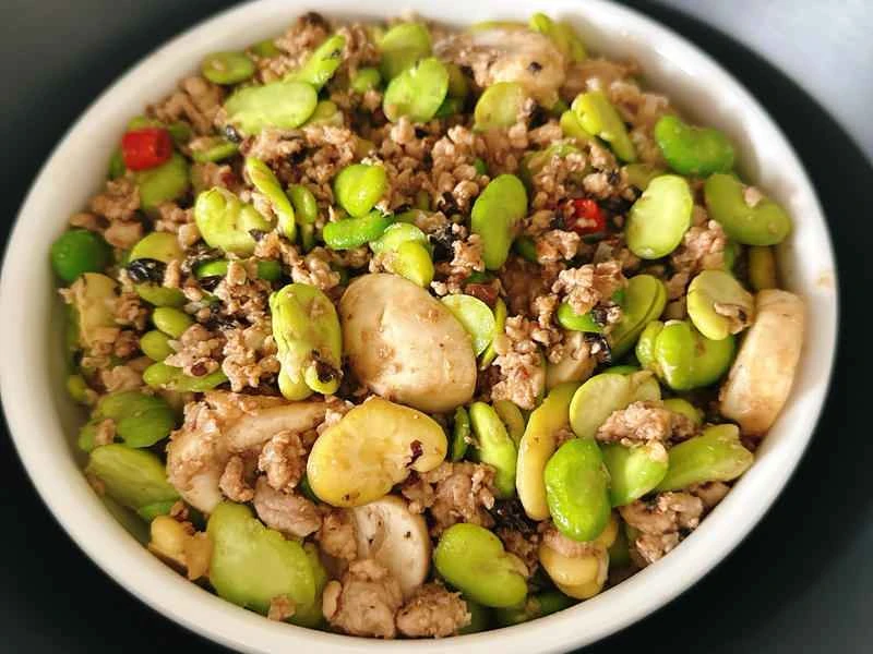 How to make pure milk hand-torn toast: Step 1