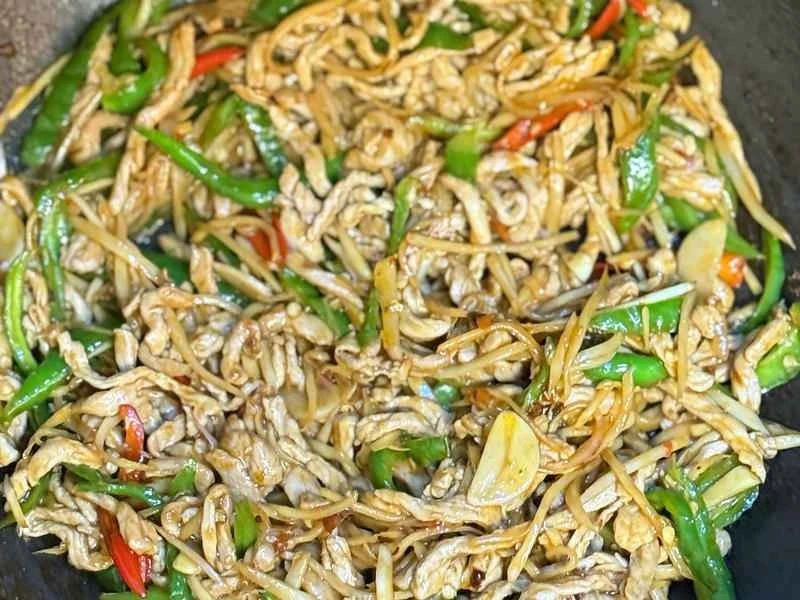 How to make pure milk hand-torn toast: Step 1