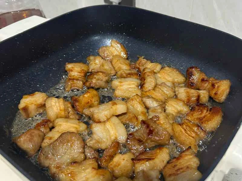 How to make pure milk hand-torn toast: Step 1