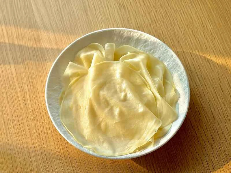 How to make pure milk hand-torn toast: Step 1