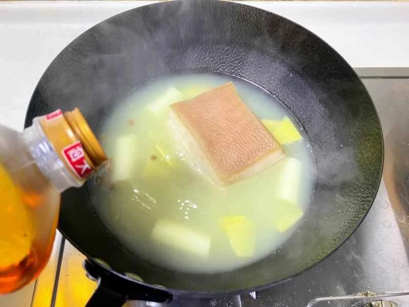 How to make pure milk hand-torn toast: Step 1