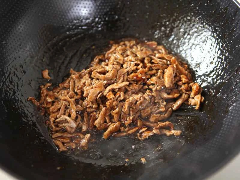 How to make pure milk hand-torn toast: Step 1