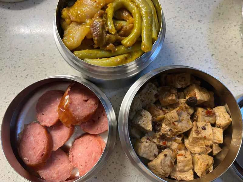 How to make pure milk hand-torn toast: Step 1