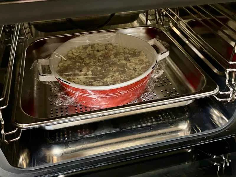 How to make pure milk hand-torn toast: Step 1