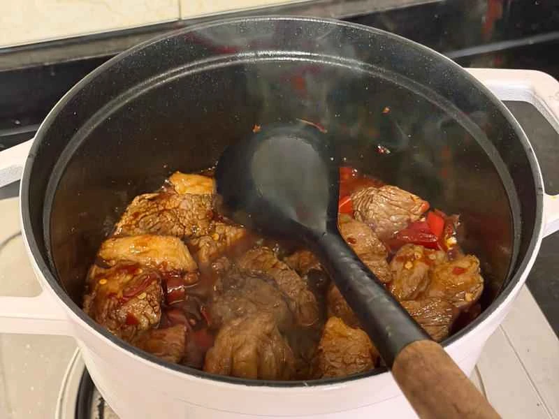 How to make pure milk hand-torn toast: Step 1