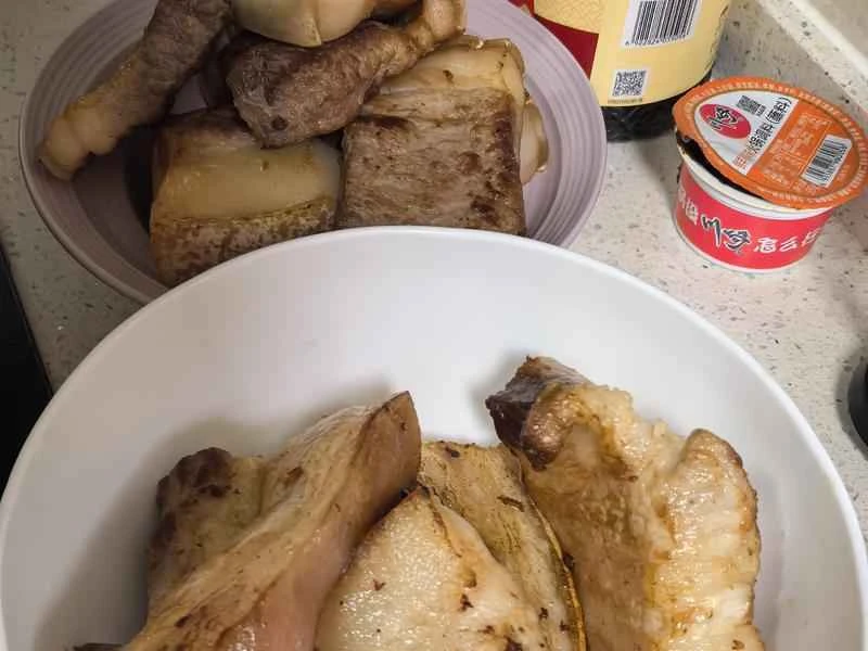 How to make pure milk hand-torn toast: Step 1