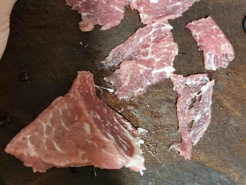 How to make pure milk hand-torn toast: Step 1