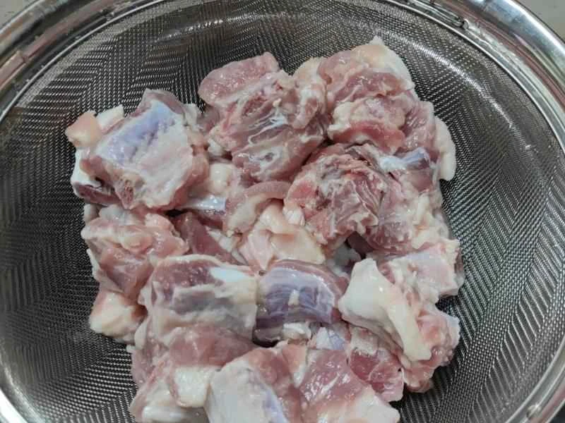 How to make pure milk hand-torn toast: Step 1